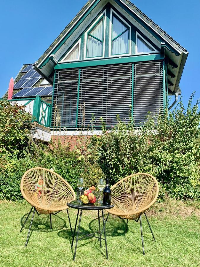 Apartment In - Nahe Salzhaff & Ostsee - Mit Gartenterrasse